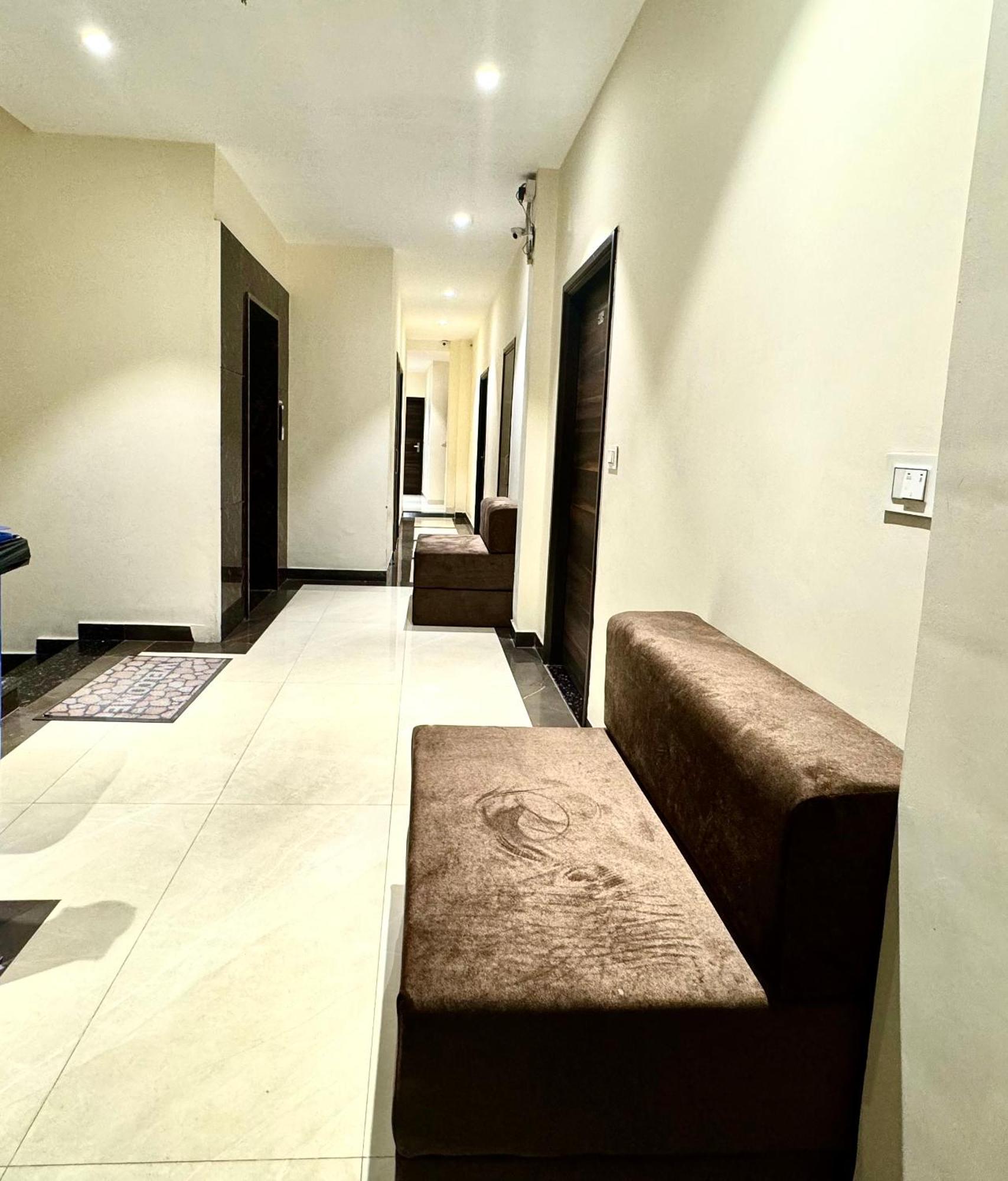 Hotel Heaven View - 50M From Golden Temple Amritsar Esterno foto